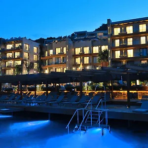 Mare Deluxe Residences & Hotel