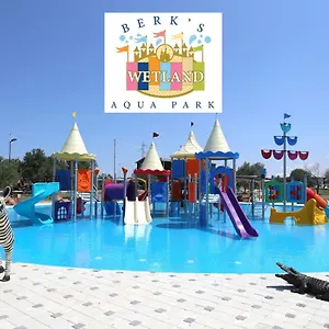  Çiftlik konaklama Simlarda Country Club Ayvalık